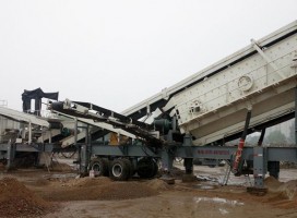 廣州建筑垃圾粉碎機(jī)多少錢一臺 建筑垃圾移動破碎機(jī)實(shí)現(xiàn)垃圾資源化
